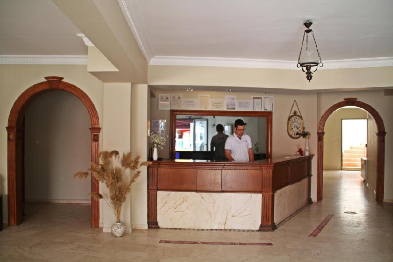 Rosy Suites Hotel Kusadasi Exterior photo