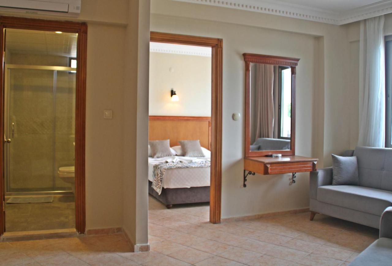 Rosy Suites Hotel Kusadasi Exterior photo