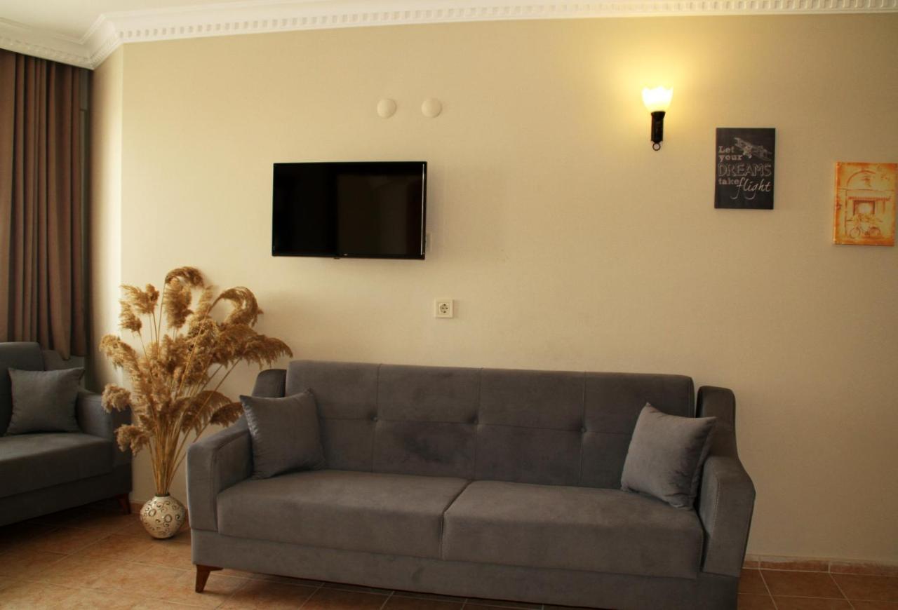 Rosy Suites Hotel Kusadasi Exterior photo