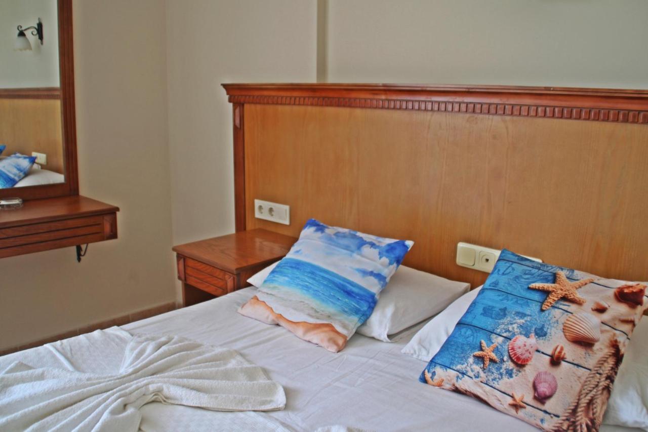 Rosy Suites Hotel Kusadasi Exterior photo