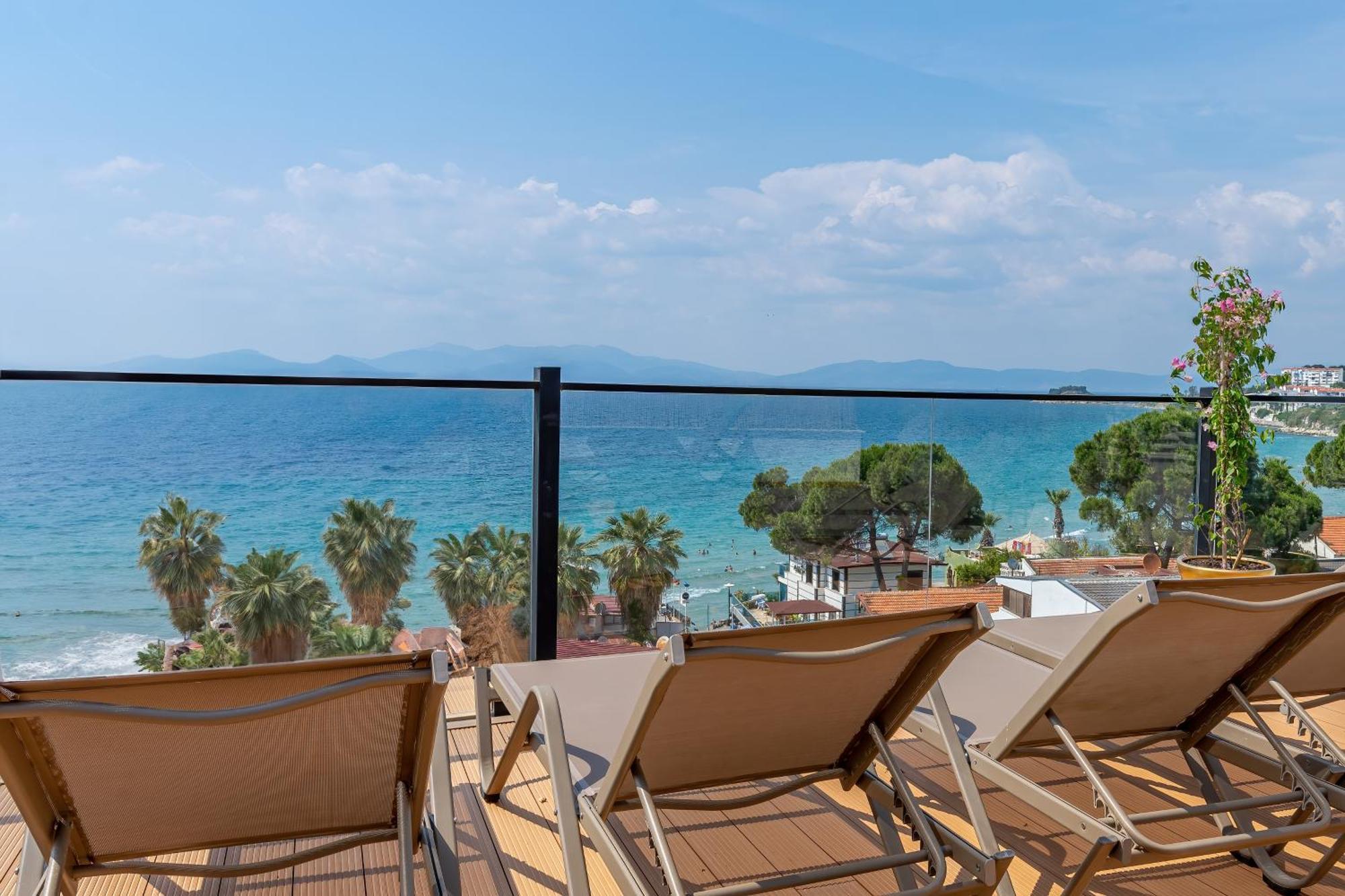 Rosy Suites Hotel Kusadasi Exterior photo