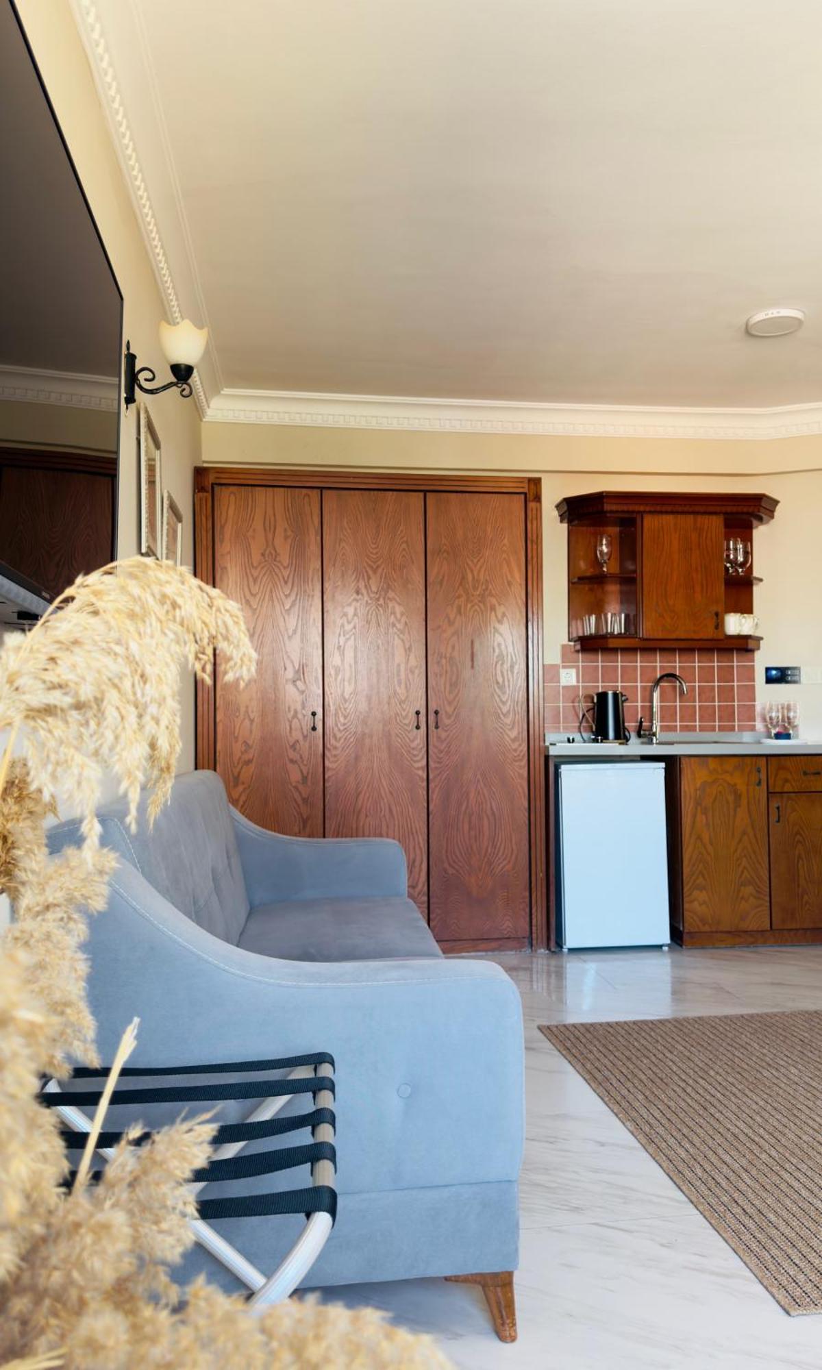 Rosy Suites Hotel Kusadasi Exterior photo